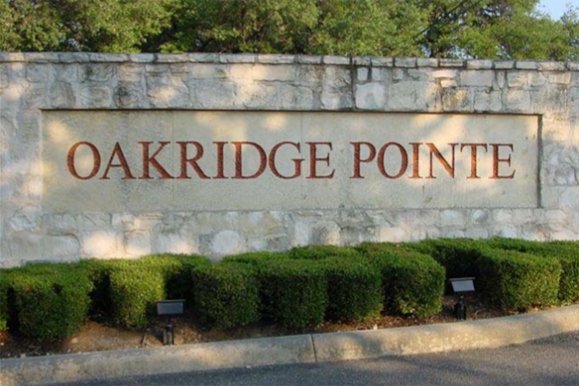 Thompson Realty Capital - Oakridge Pointe (SOLD OUT)